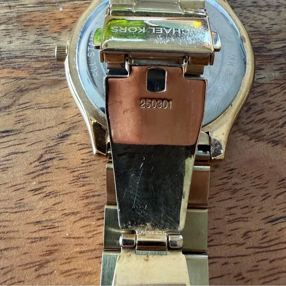 MICHAEL KORS gold color men’s watch